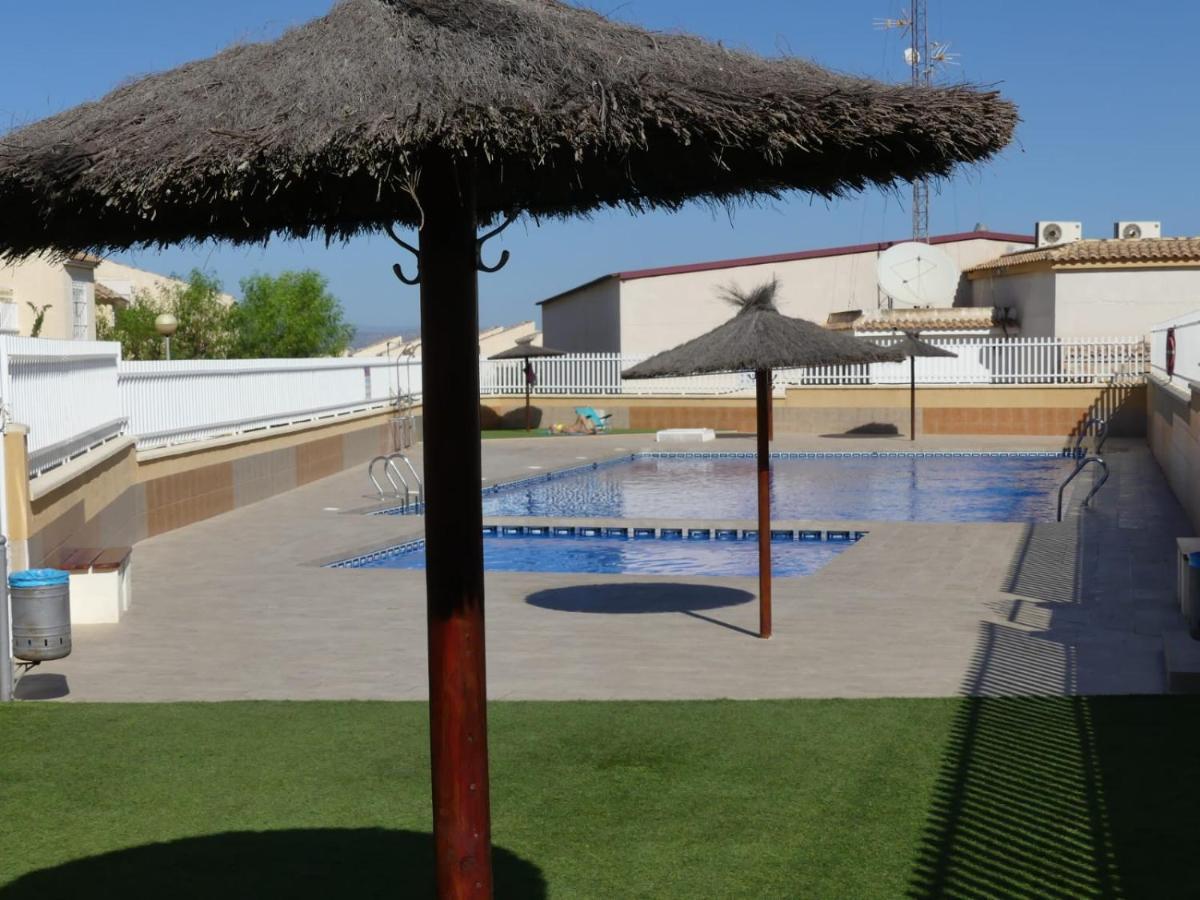 Bungalow Moderno Luminoso Terraza Solarium Patio Puerto Marino Экстерьер фото
